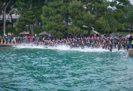 https://storage.bljesak.info/article/470364/450x310/triatlon porec.jpg